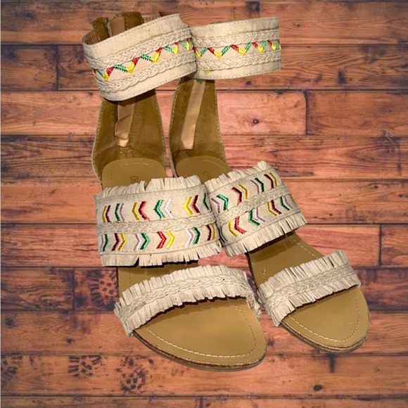 Chase + Chloe Cream Gladiator Sandals with Ankle Cuff - Picture 1 of 6